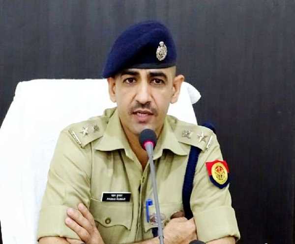 भ्रष्टाचार पर डीएम, अपराध नियंत्रण में नाकाम एसएसपी निलंबित